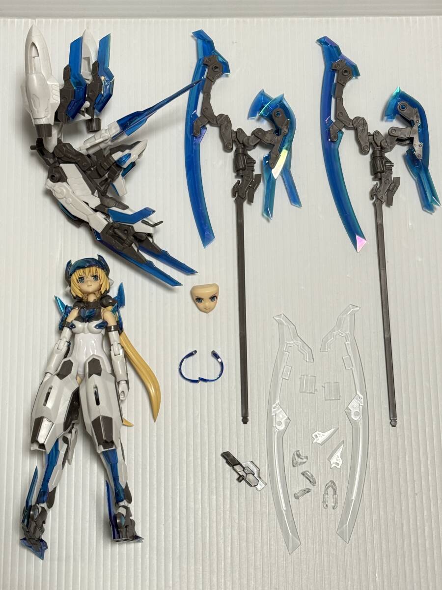 フレームアームズ・ガール フレズヴェルク＝アーテル　コトブキヤ　美少女プラモデル　美プラ　ジャンク_画像1