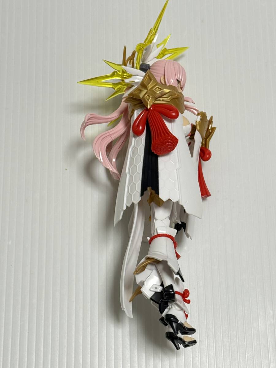 メガミデバイス 皇巫 アマテラス レガリア コトブキヤ 美少女プラモデル 美プラ ジャンク_画像4