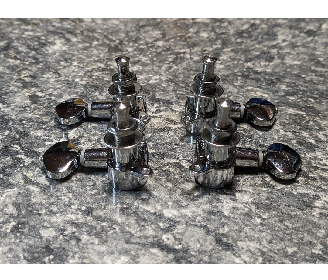 極安！　ウクレレ　ペグ　メタルボタン　サービス品_画像3