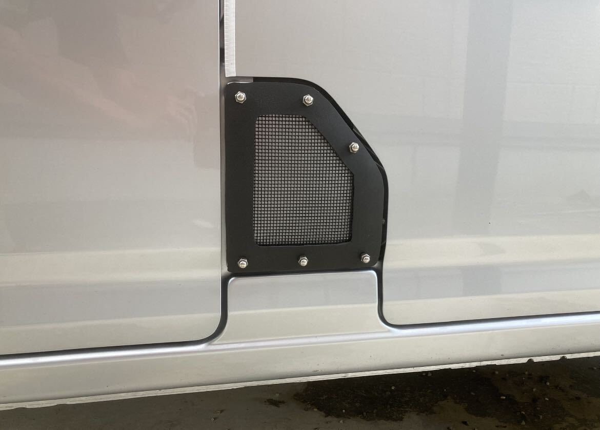 ダイハツ　ハイゼットカーゴ S321V/S331給油口カバーハイゼットカーゴ ダイハツ S331給油口カバー S321V フューエルタンクカバー_画像1