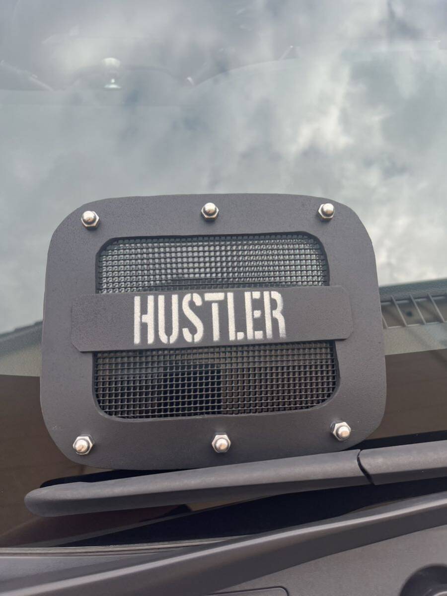 スズキ　ハスラーMR31/41S 給油口カバー　ハスラー_画像2