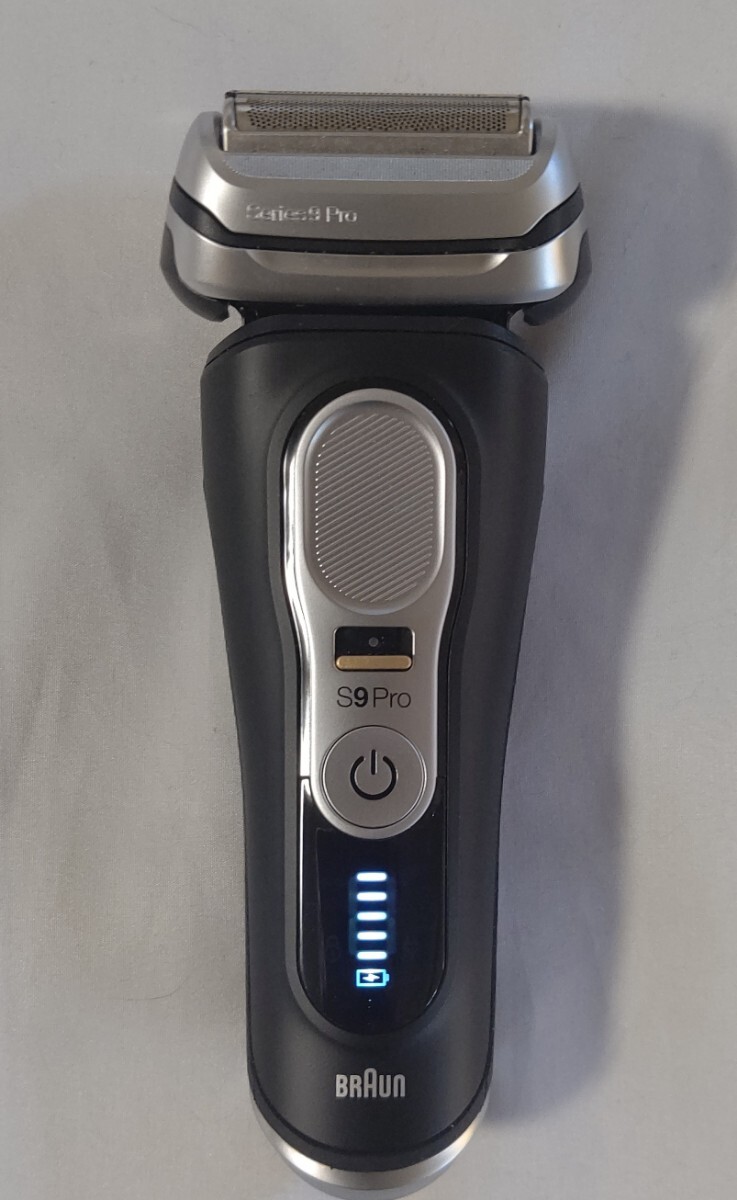 ブラウン 9410s-V [メンズシェーバー シリーズ9 Pro 充電式 4枚刃 _画像3