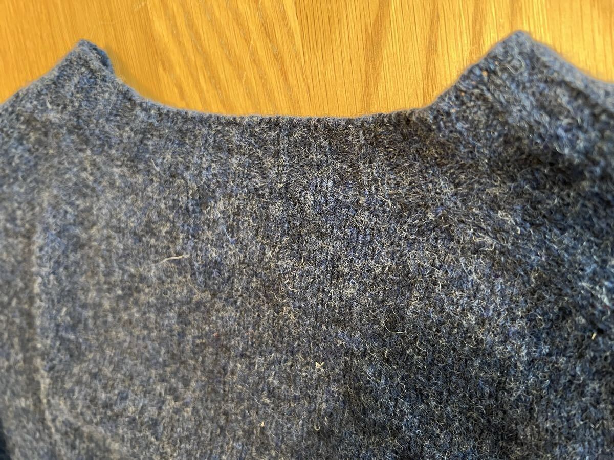 <INVERALLAN(インバーアラン)SHETLAND CREWNECK SWEATER(シェットランドクルーネックセーター)DENIM(デニム)>スコットランド製_画像6