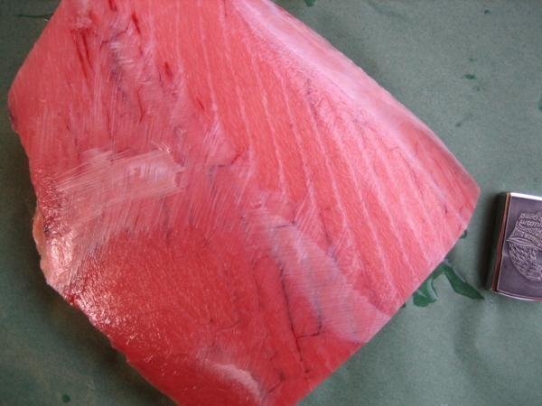 天然「インドマグロ腹身 2柵で1.2kg」ほぼ中トロ(お刺身用)_画像6