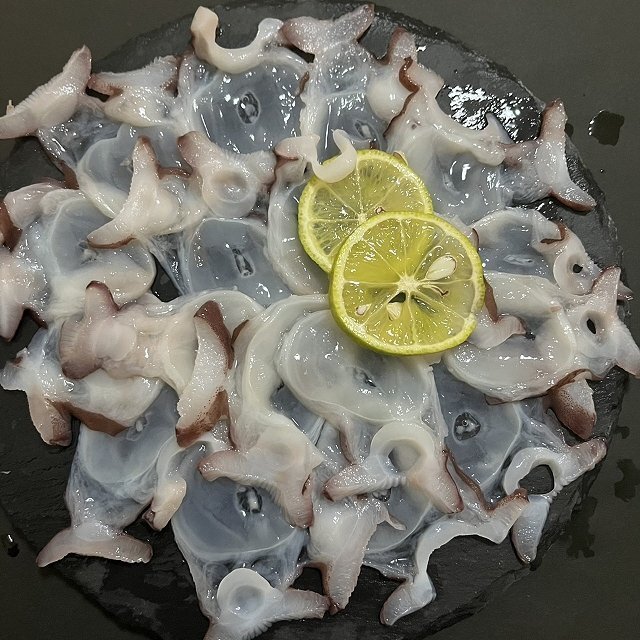 調理不用「タコ足スライス250g」新鮮ですのでお刺身が最高!!_画像2