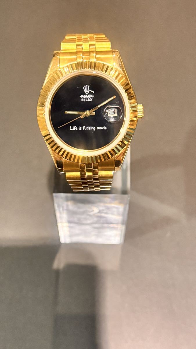 新品、送料無料「Rolexスタイル自動巻き ロレックスではないディトジャスト　ユニセックス　腕時計　メンズウォッチ　ゴールドウォッチ_画像1