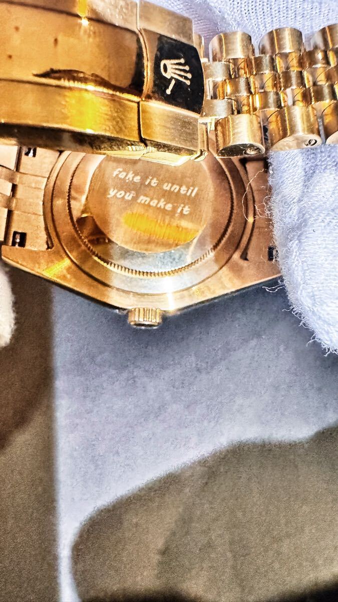 新品、送料無料「Rolexスタイル自動巻き ロレックスではないディトジャスト　ユニセックス　腕時計　メンズウォッチ　ゴールドウォッチ_画像7