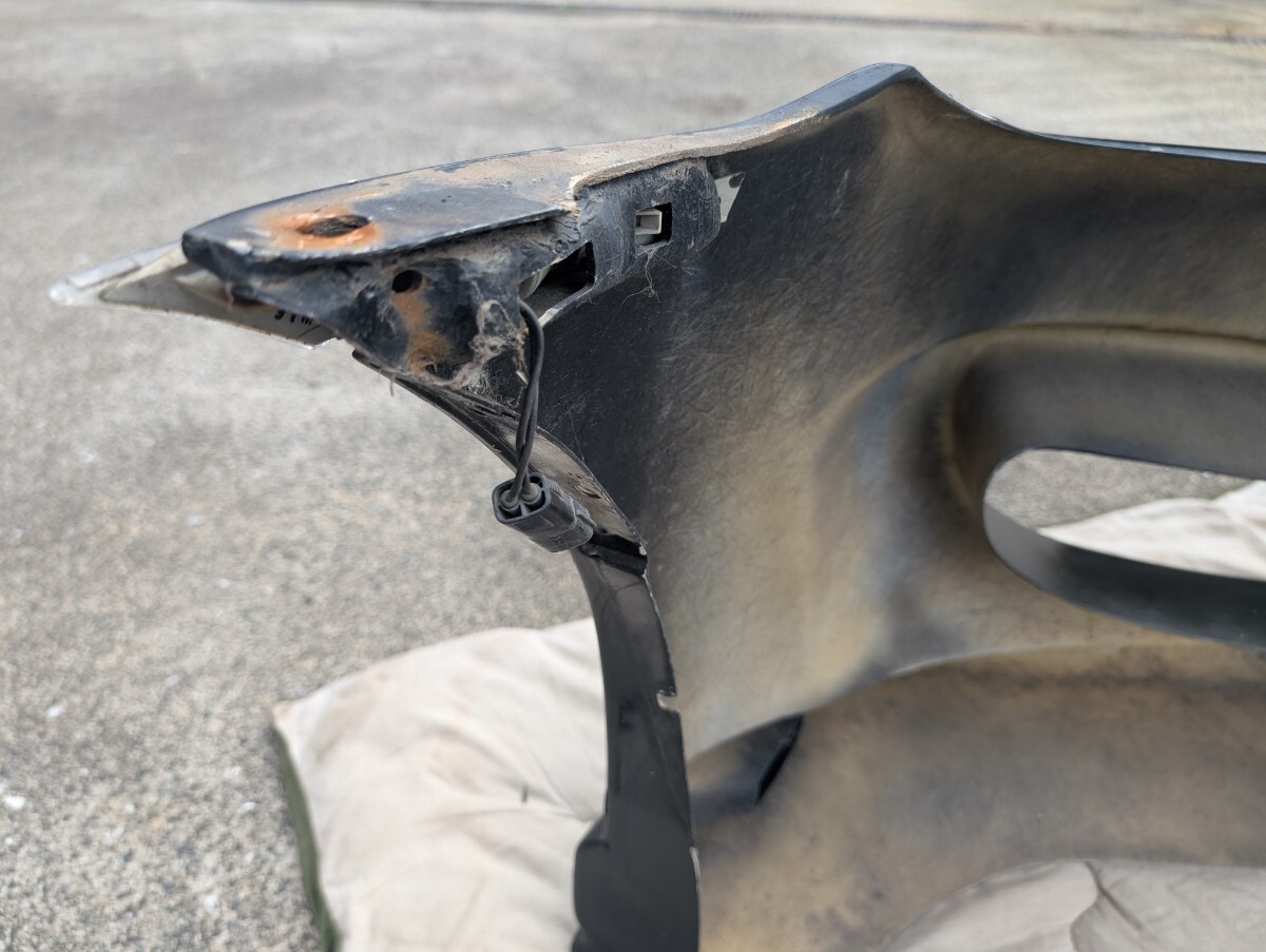 RX-8 ヴェイルサイド Veilside エアロ フロントバンパー 本物 割れカケ有 カラーPZ(A3F) ブリリアントブラック 状態悪い為1円スタート_画像5
