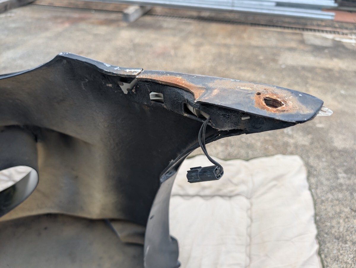 RX-8 ヴェイルサイド Veilside エアロ フロントバンパー 本物 割れカケ有 カラーPZ(A3F) ブリリアントブラック 状態悪い為1円スタート_画像6