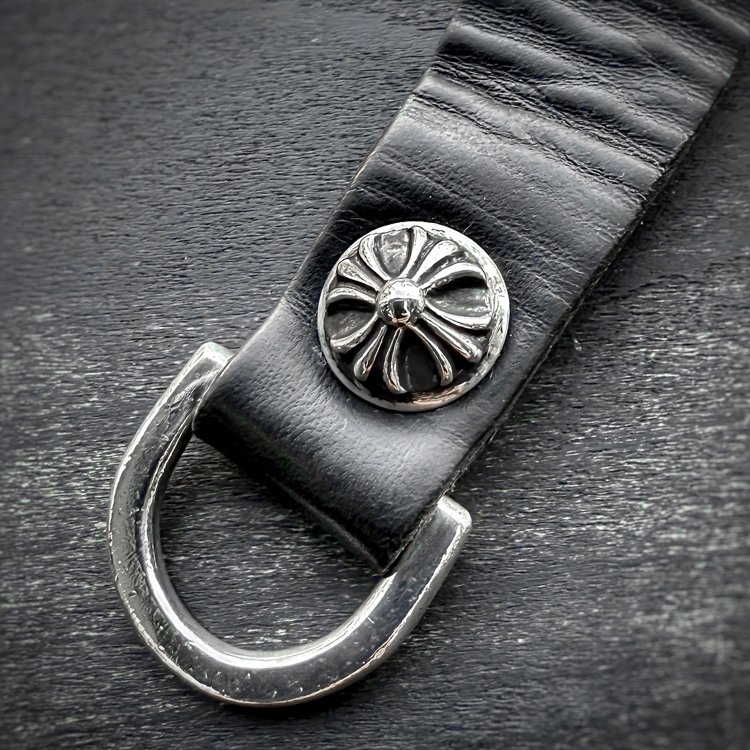 CHROME HEARTS Chrome Hearts ремень петля Cross мяч D кольцо для ключей чёрная кожа D can Cross кнопка чёрный брелок для ключа подлинный товар стандартный товар