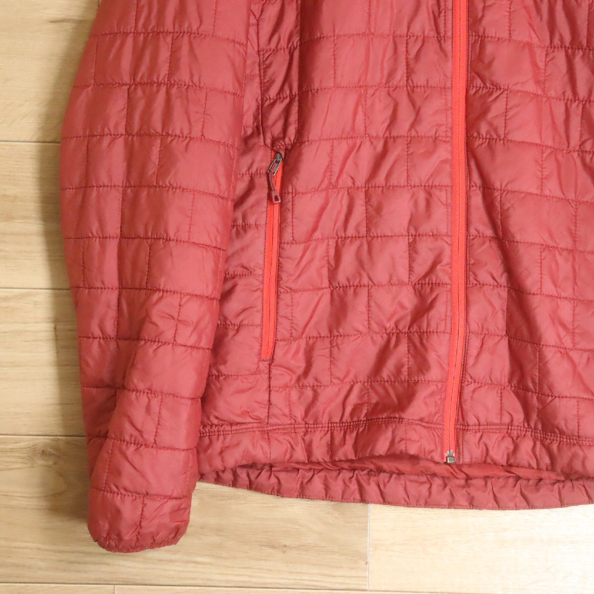 \5O/R6.12-5　patagonia　パタゴニア　フード付き　キルティングジャケット　PRIMALOFT　プリマロフト　中綿ジャケット　メンズ　M_画像3