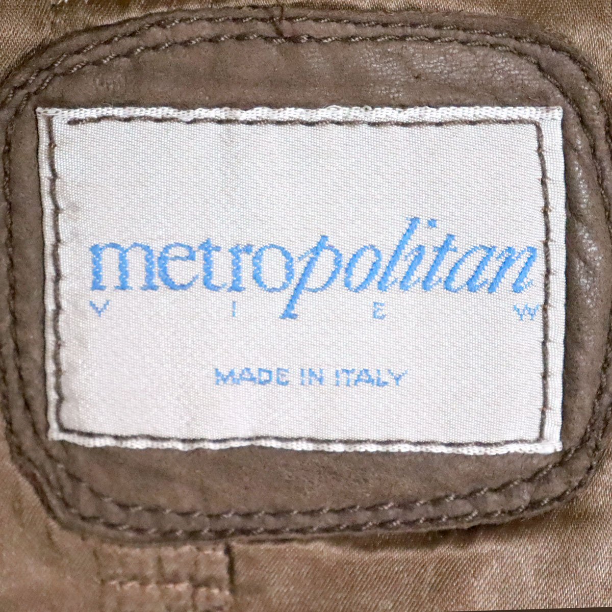 Y5R/D9.24-3　イタリア製　metropolitan　レザーブルゾン　本革　ボンバージャケット　収納フード　中綿　革ジャン　50　ユーロ古着_画像8