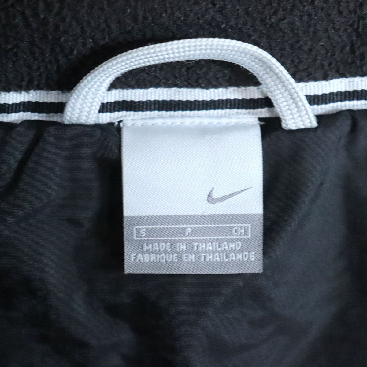 J3S/Y4.9-1　NIKE　ナイキ　中綿パーカー　パファージャケット　ナイロンジャケット　ウィンドブレーカー　ロゴ刺繍　S　スポーツウェア_画像6