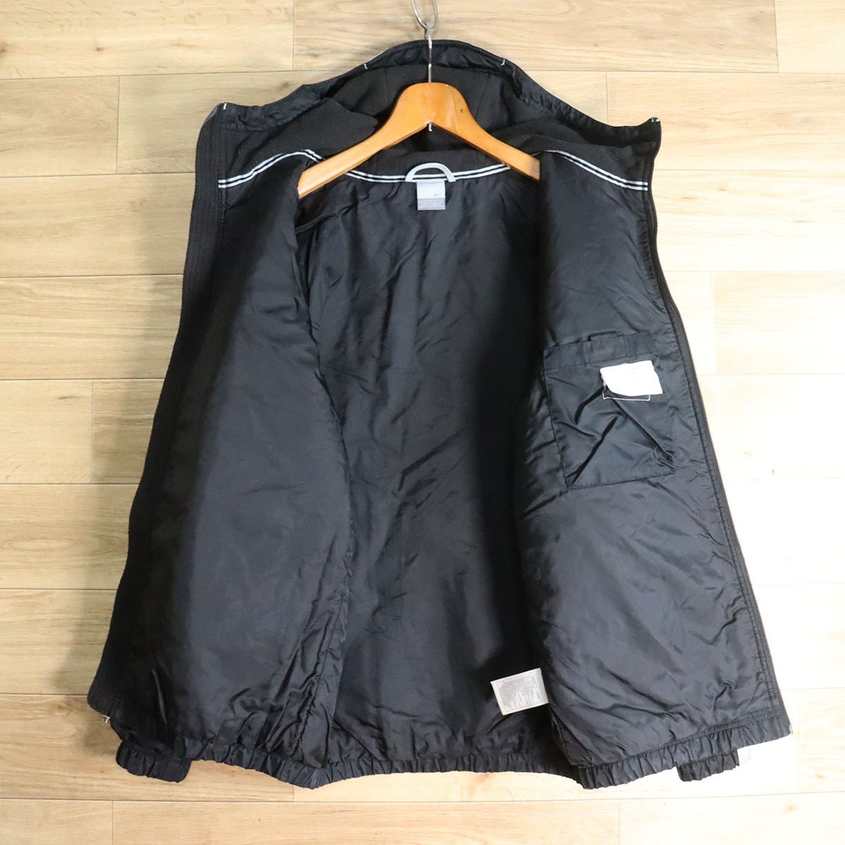 J3S/Y4.9-1　NIKE　ナイキ　中綿パーカー　パファージャケット　ナイロンジャケット　ウィンドブレーカー　ロゴ刺繍　S　スポーツウェア_画像7