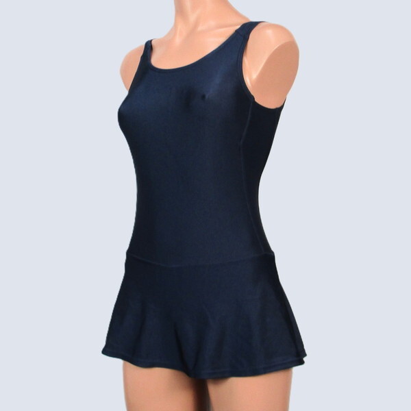 c5864★競泳水着 女子 レディース ジュニア ネイビー 紺黒系 ワンピース 140サイズ スカート つるすべ アイルズ 無地 シンプル かわいい 海_画像1