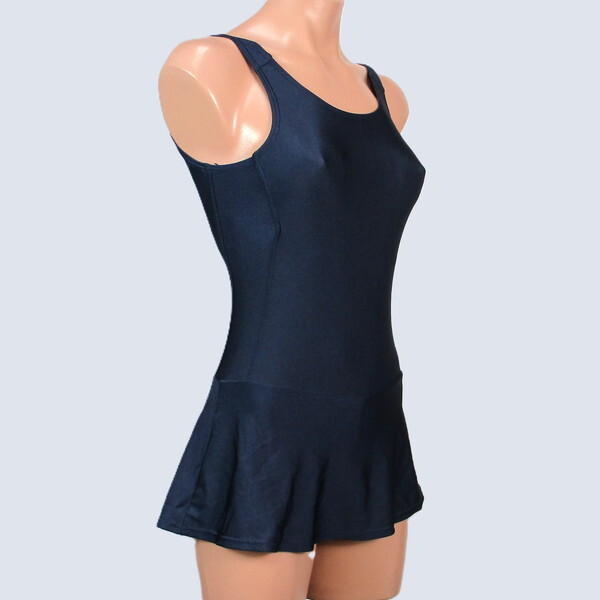 c5864★競泳水着 女子 レディース ジュニア ネイビー 紺黒系 ワンピース 140サイズ スカート つるすべ アイルズ 無地 シンプル かわいい 海_画像3