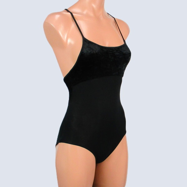 c5902★MALAKHOV by Chacott キャミソールレオタード 黒 ベロア バッククロスストラップ 130Jサイズ 女子 レディース バレエ 衣装 記名あり_画像3