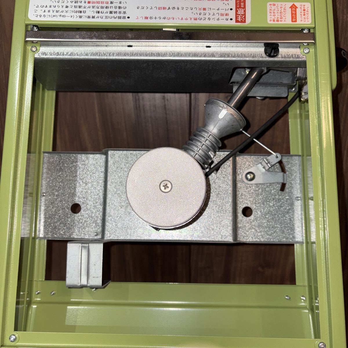 希少 未使用 当時物 【 タイガー カセットコンロ パワフル CKA-1200 グリーン 箱取説付き 1983年製 】 アンティーク レトロ 廃版品 レア_画像8