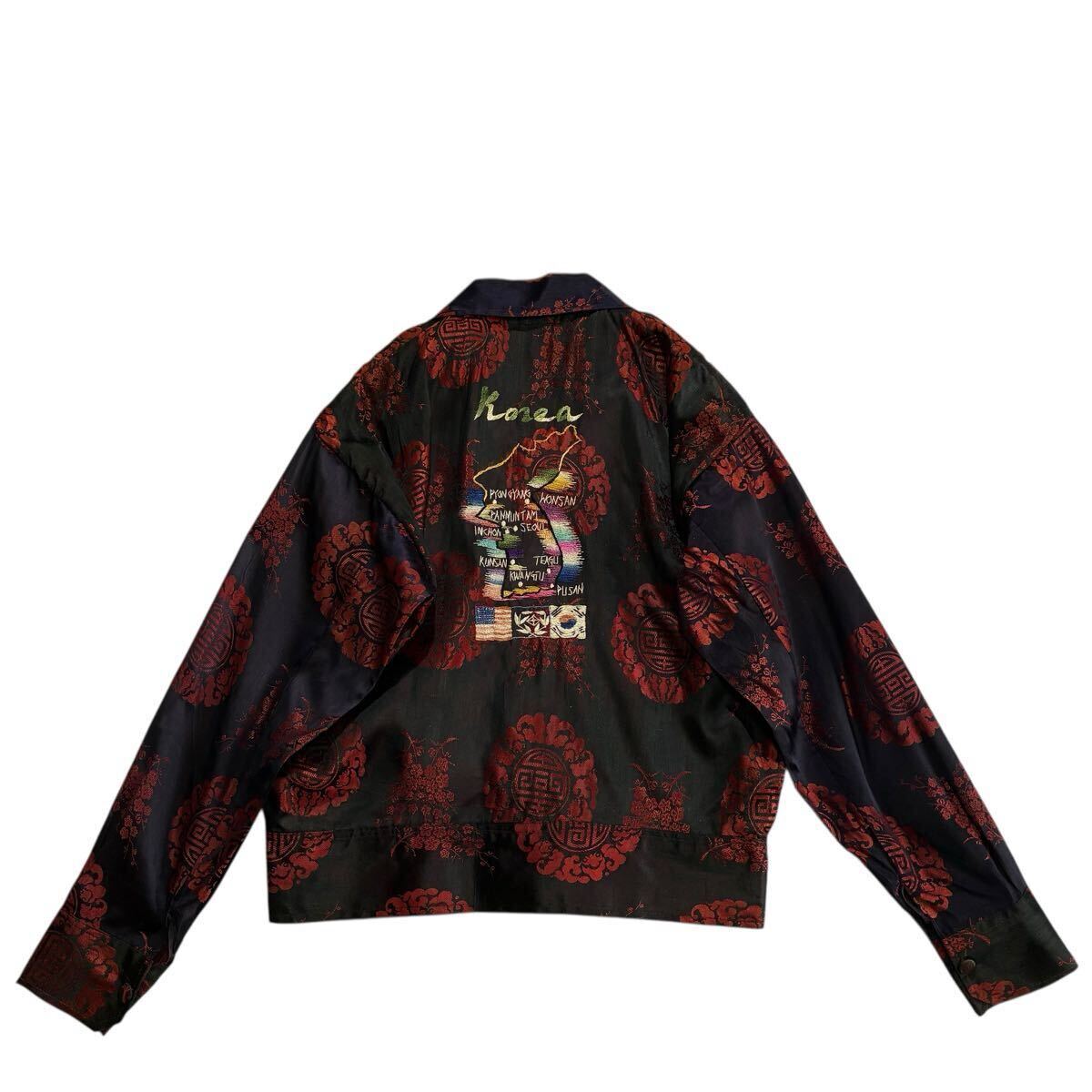 極上♪50s サテン スカジャケット 虎 黒 赤 ビンテージ 刺繍 Korea シャツ スカジャン スーベニアジャケット タイガー フルスナップ トラ_画像2