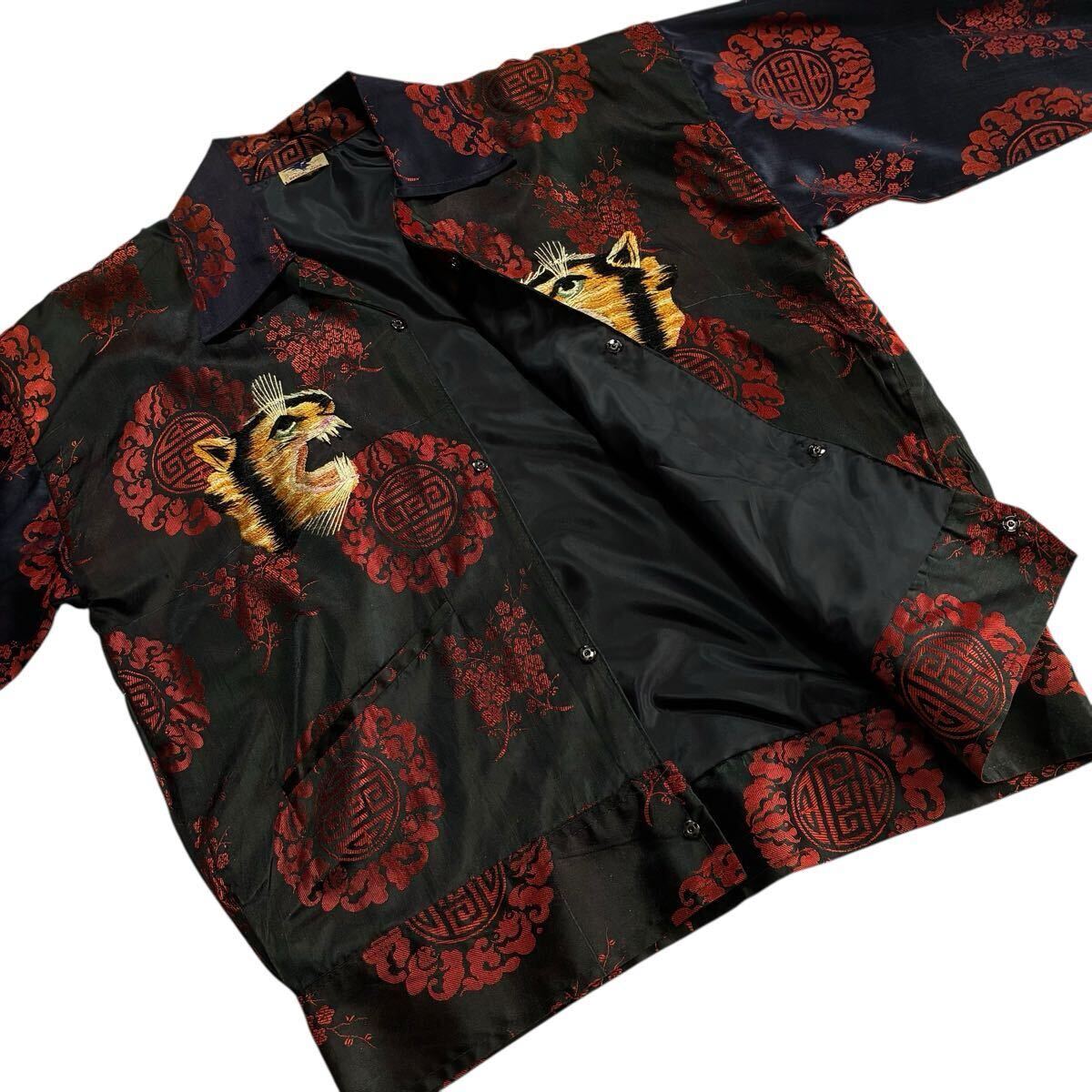 極上♪50s サテン スカジャケット 虎 黒 赤 ビンテージ 刺繍 Korea シャツ スカジャン スーベニアジャケット タイガー フルスナップ トラ_画像7
