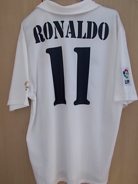 【古着正規品】レアルマドリード（H）ユニフォーム　ロナウド＃11　02/03年　入団年　ブラジル　スペイン_画像1