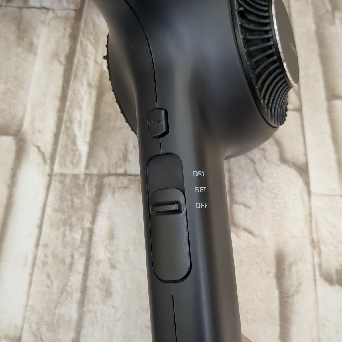 0711x1406 テスコム ドライヤー Nobby by TESCOM プロフェッショナルプロテクトイオン 冷温風 ラク抜きプラグ NIB400A-K ※同梱不可_画像4