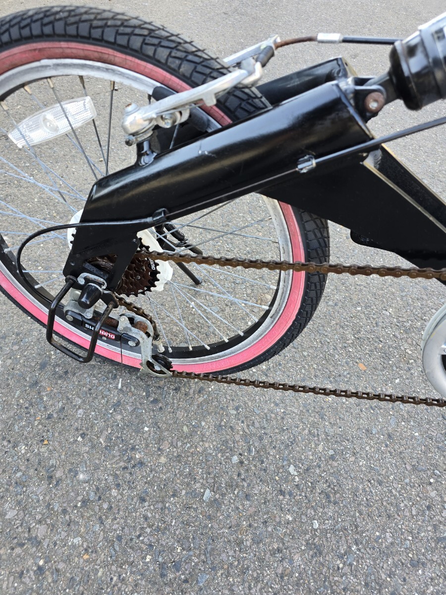 Lamborghini 折りたたみ自転車 ランボルギーニ 20インチ 6ギア アルミフレーム 赤 サスペンション付 _画像9