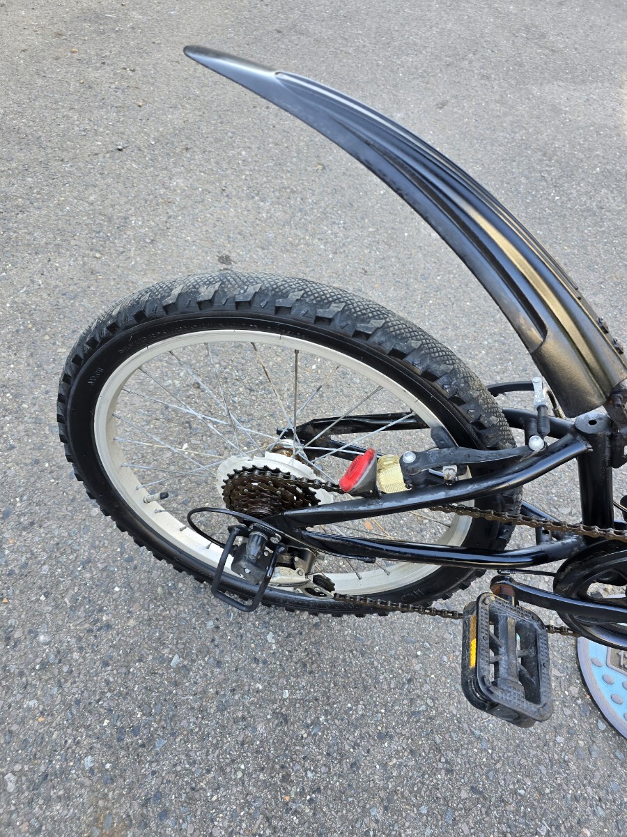 THREE STONE 折りたたみ自転車 BLACK 20インチ 6ギア タイヤ太め20X2.0 サスペンション付 おしゃれ かっこいい スリーストーン _画像10