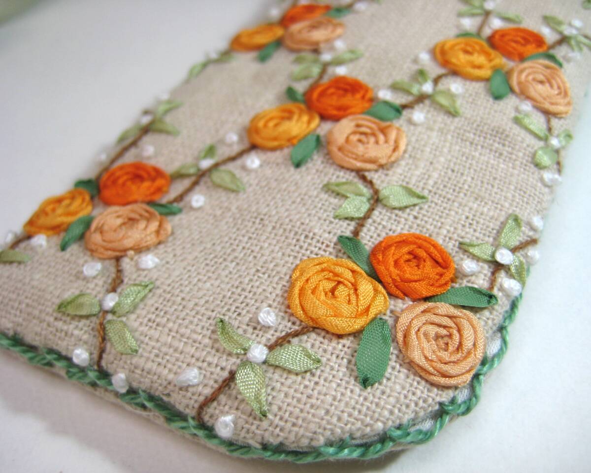 ★ハンドメイド★シルクリボン手刺繍のメガネケース★サングラス★リーディンググラス★_画像6