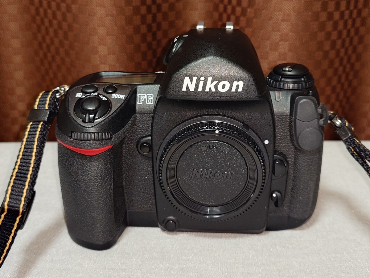  прекрасный товар NikonF6 ( один владелец, в подарок есть )