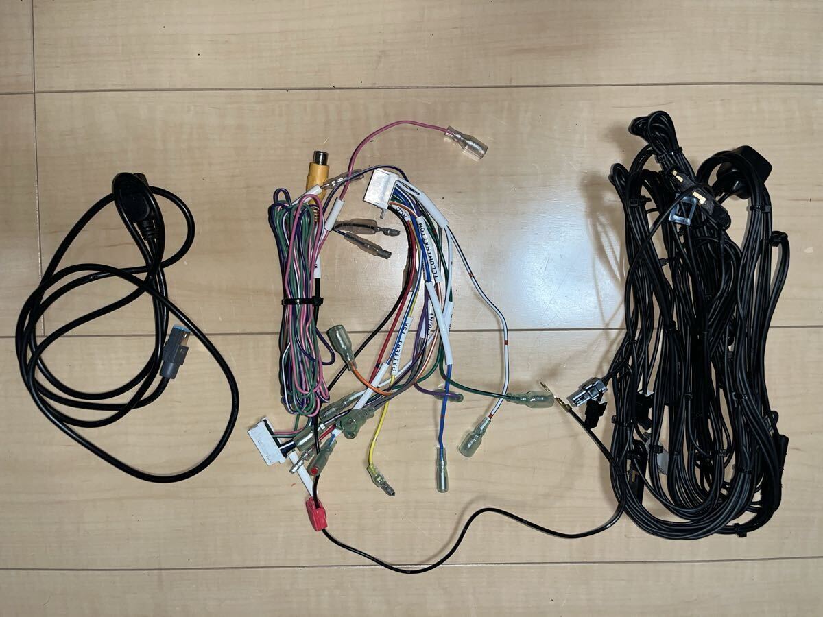 【中古美品】USBケーブル付 パナソニック ナビゲーション『CN-HE02WD』7インチワイド 200mm_画像5