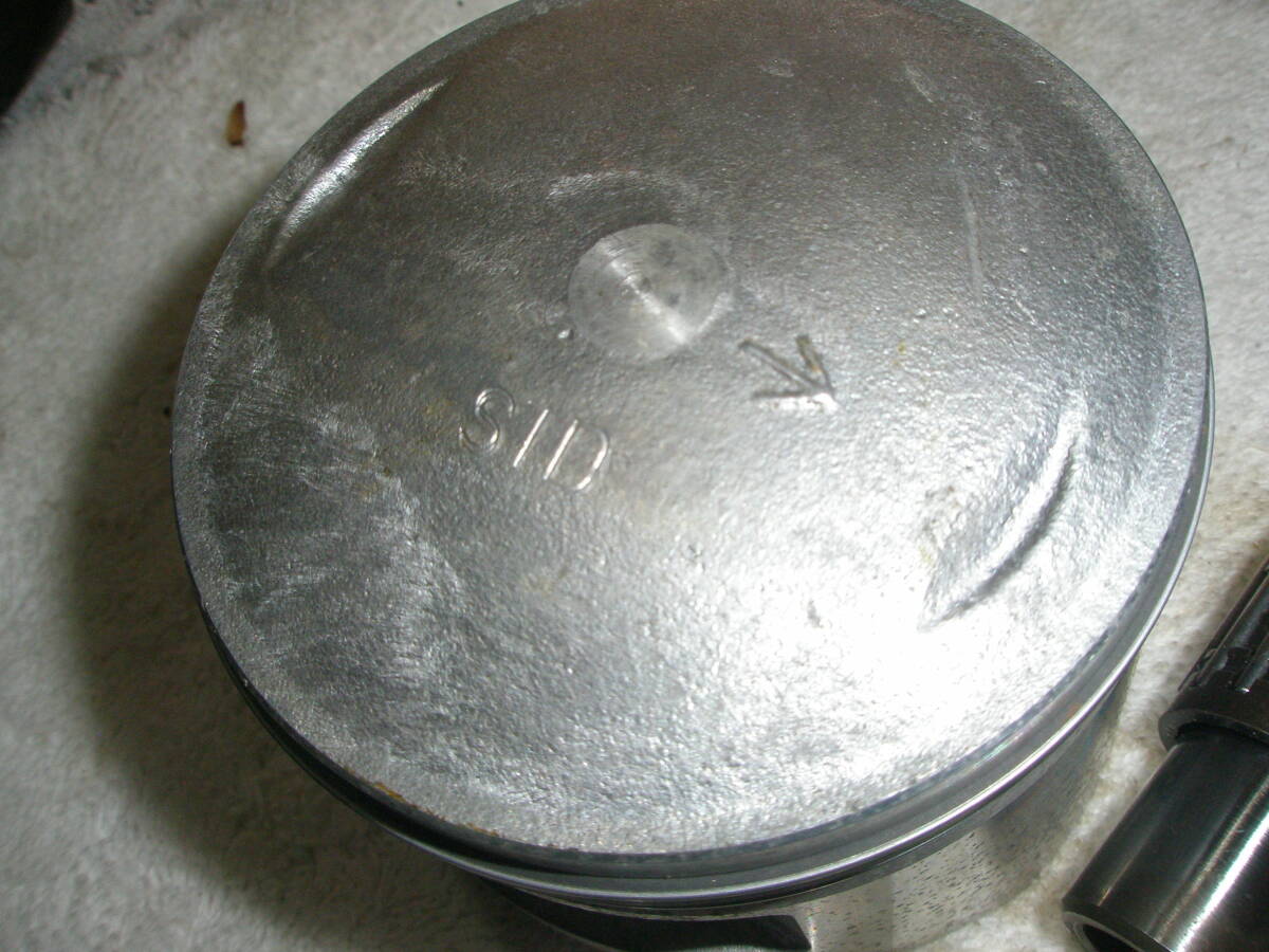 カワサキ　KL250 純正ピストンセットSTD　画像の物のみとなります。長期在庫品　件z1000mkⅡ_画像8