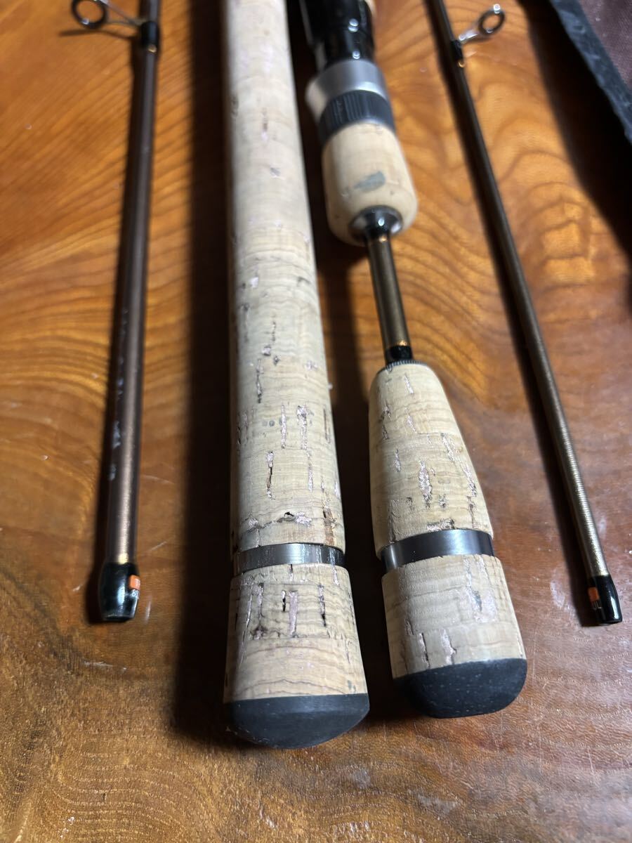 メジャークラフト　トラパラTＰS602ＸUＬとTＰS802Ｘ トラウトロッド_画像1