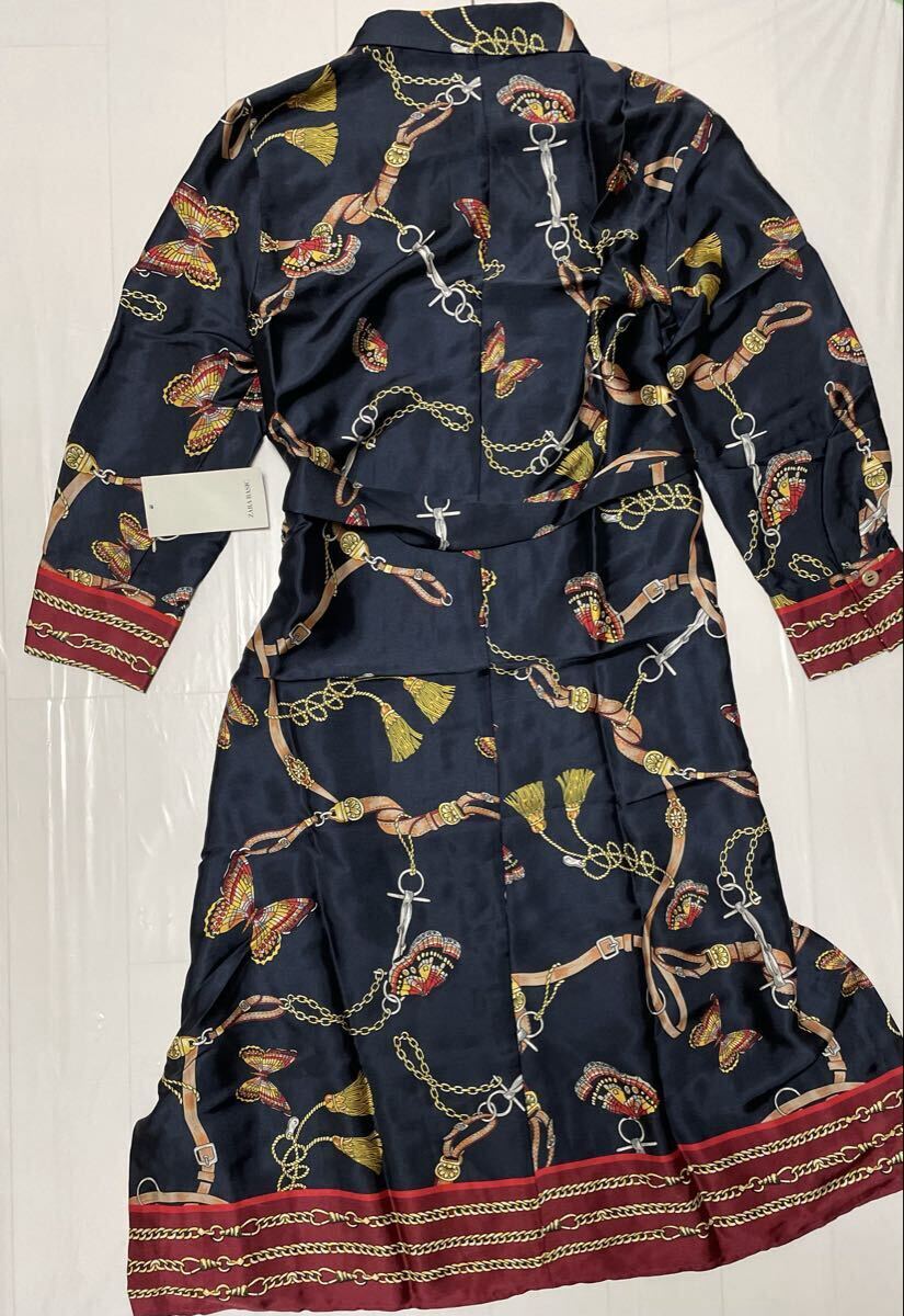 【新品】 ZARA 総柄 ワンピース ロングワンピース 長袖 ロング 花柄 ネイビー ロング丈 レディース 女性_画像2