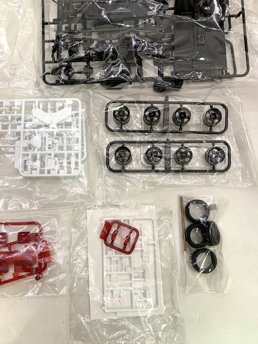 【未組立】プラモデル 1/24 ニッサン BNR32 スカイラインGT-R パトロールカー ’91 「ザ・パトロールカー No.4」 [062845]_画像9