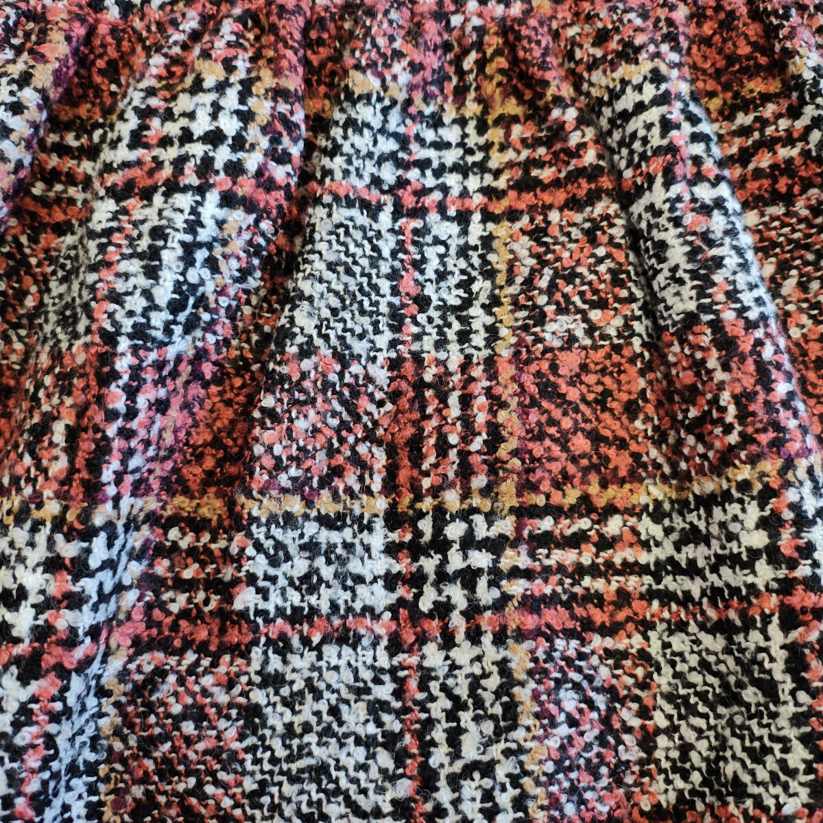 べべ　bebe　 ツイード ワンピース 女の子　　140cm　混毛　暖かい_画像3