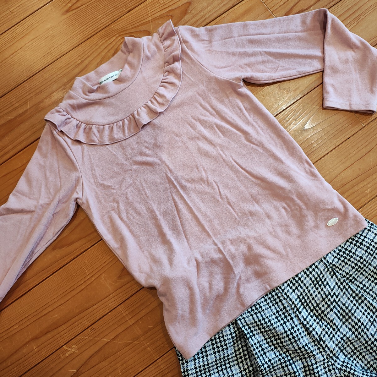 べべ　bebe 140cm 長袖 カットソー トップス 微起毛_画像1