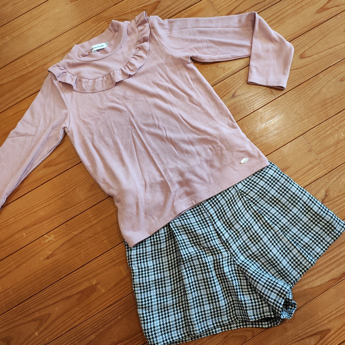 べべ　bebe 140cm 長袖 カットソー トップス 微起毛_画像3