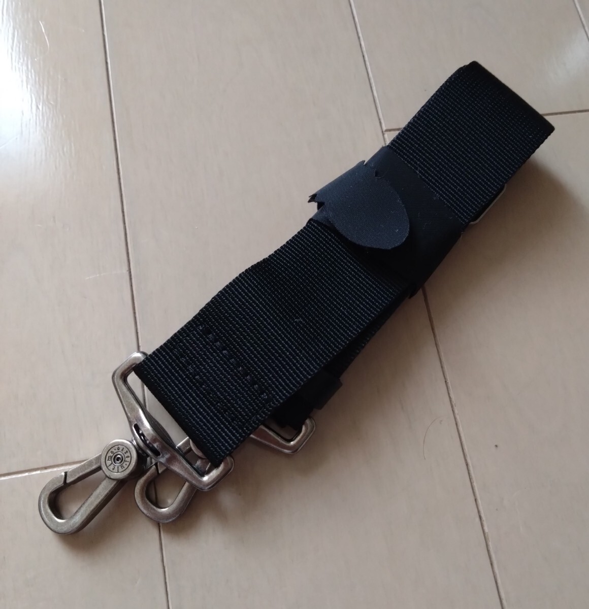 ace エース ultima tokyo ビジネスバッグの ショルダーストラップ 黒♪ストラップ 肩ひも ショルダーベルト_画像1