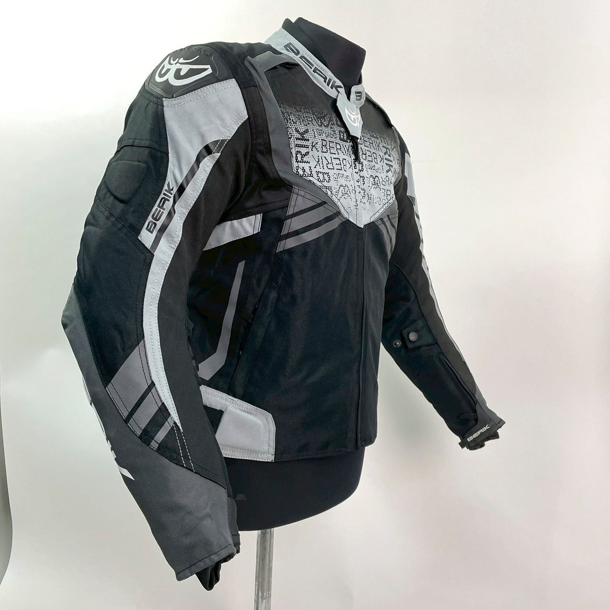 BERIK ベリック レディース ナイロンジャケット 73302L XLサイズ バイクウェア 【バイク用品】 \1～ 1円_画像8