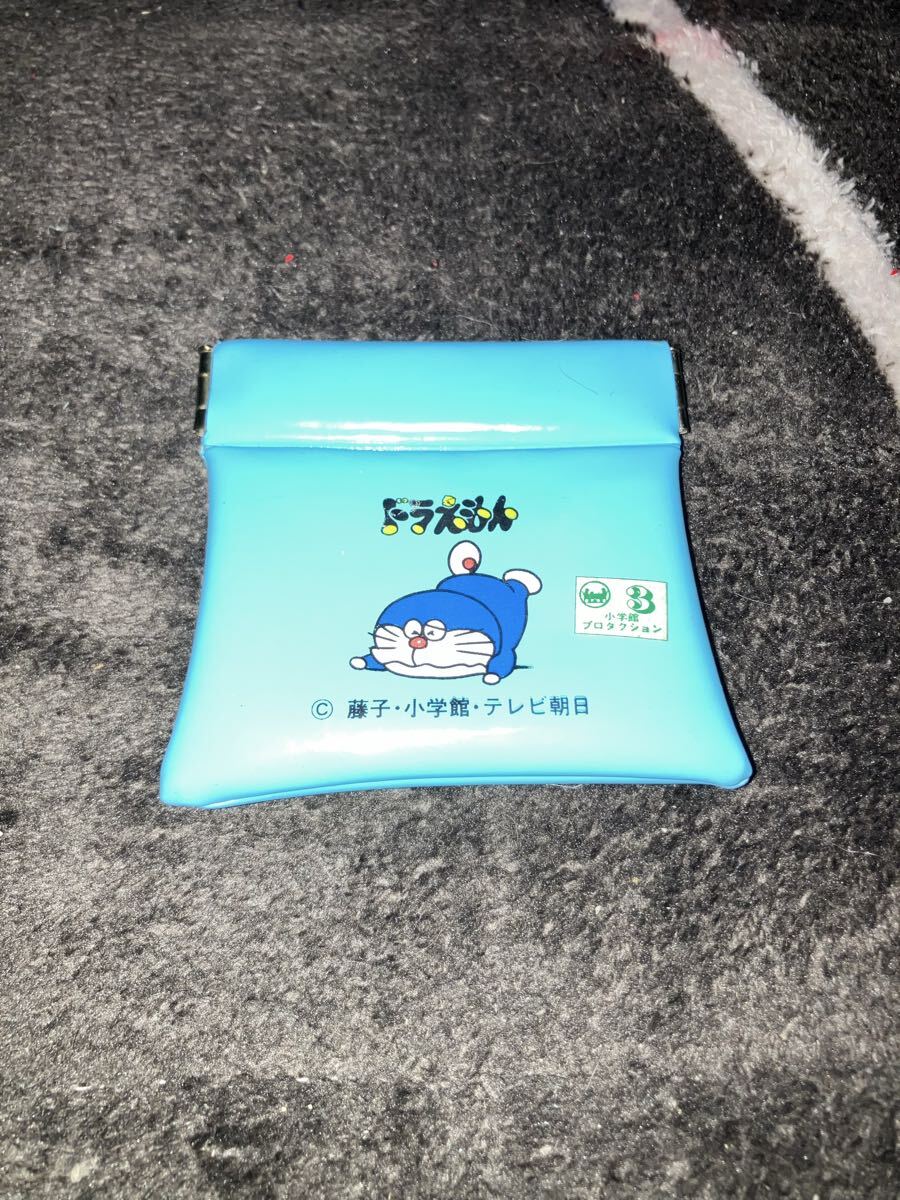 ドラえもん ビニール製小銭入れ 1980年代発売 ミニポーチ コインケース 小学館プロダクションシール付 藤子・小学館、テレビ朝日 版権品_画像1