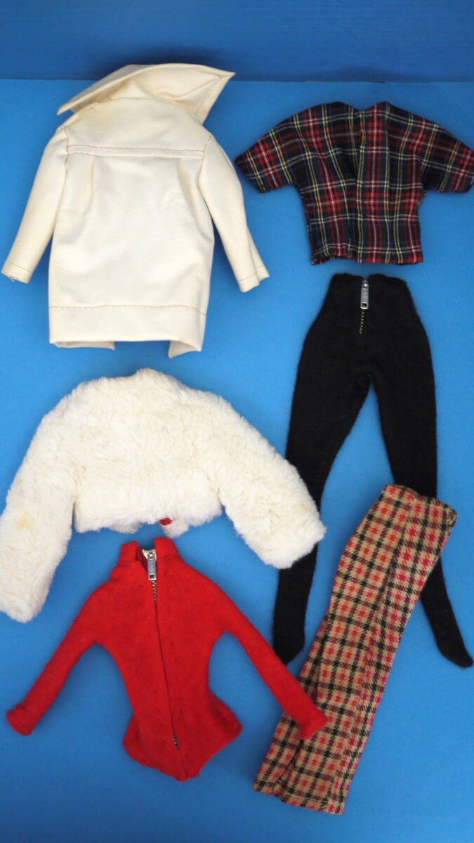 No Doll 047* ヴィンテージ　バービー　アウトフィット　#942 Icebreaker #975 Winter Holiday _画像3