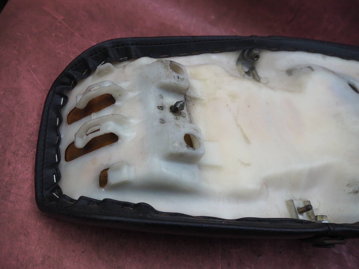 (1台分解)　破れなし !! ベルト付き/ベースOK　 VTZ250 純正　シート MC15 140XAAR15_画像7