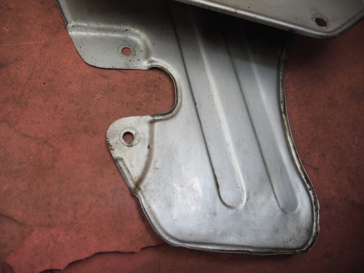 (1台分解) 割れなし !! ノーマル バンバン90 純正 チェーンケース カバー RV90 100XAAq23_画像2