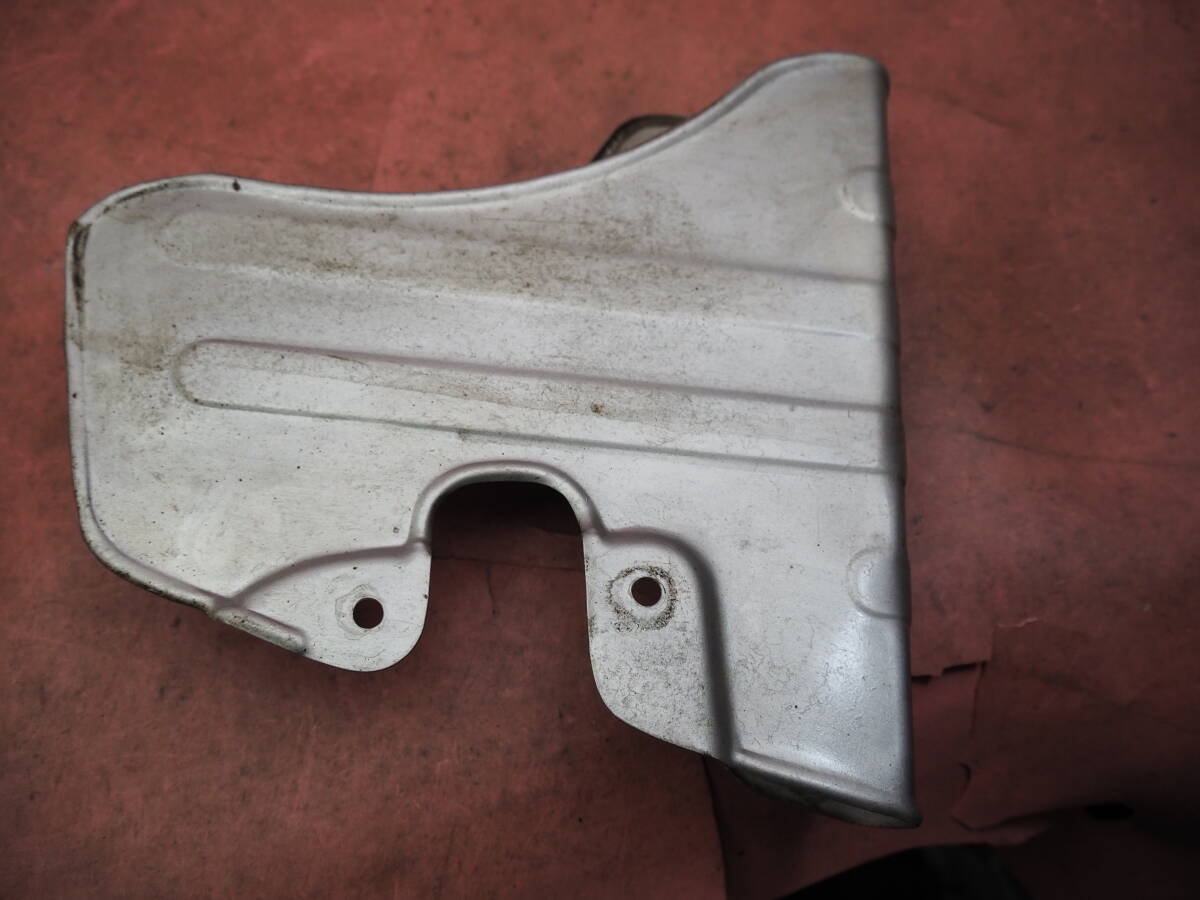 (1台分解) 割れなし !! ノーマル バンバン90 純正 チェーンケース カバー RV90 100XAAq23_画像4