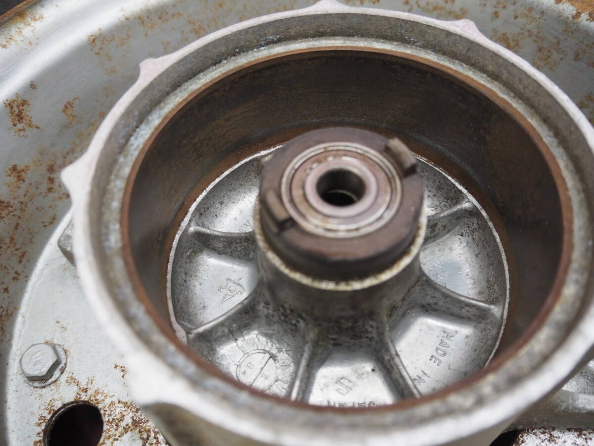 (1台分解) バリ山 !! ドラム測定済(OK) バンバン50 純正 F ホイール ホイル タイヤ RV50 (バンバン) 140XAAP6_画像7