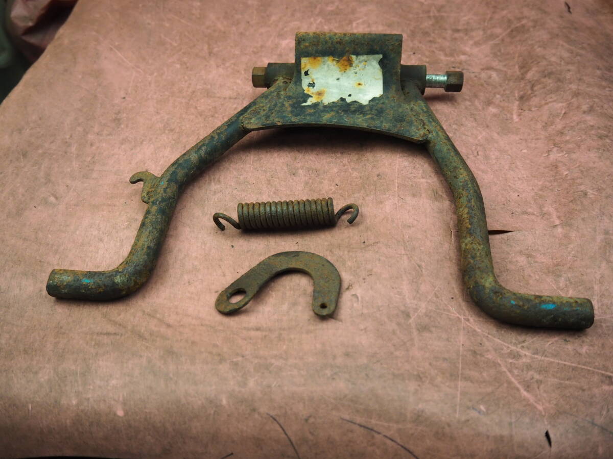 (1台分解)　穴なし !! フルSET　 バンバン50 純正　センタースタンド　ピン　スプリング　プレート RV50 (バンバン)　　100XAAP22_画像2