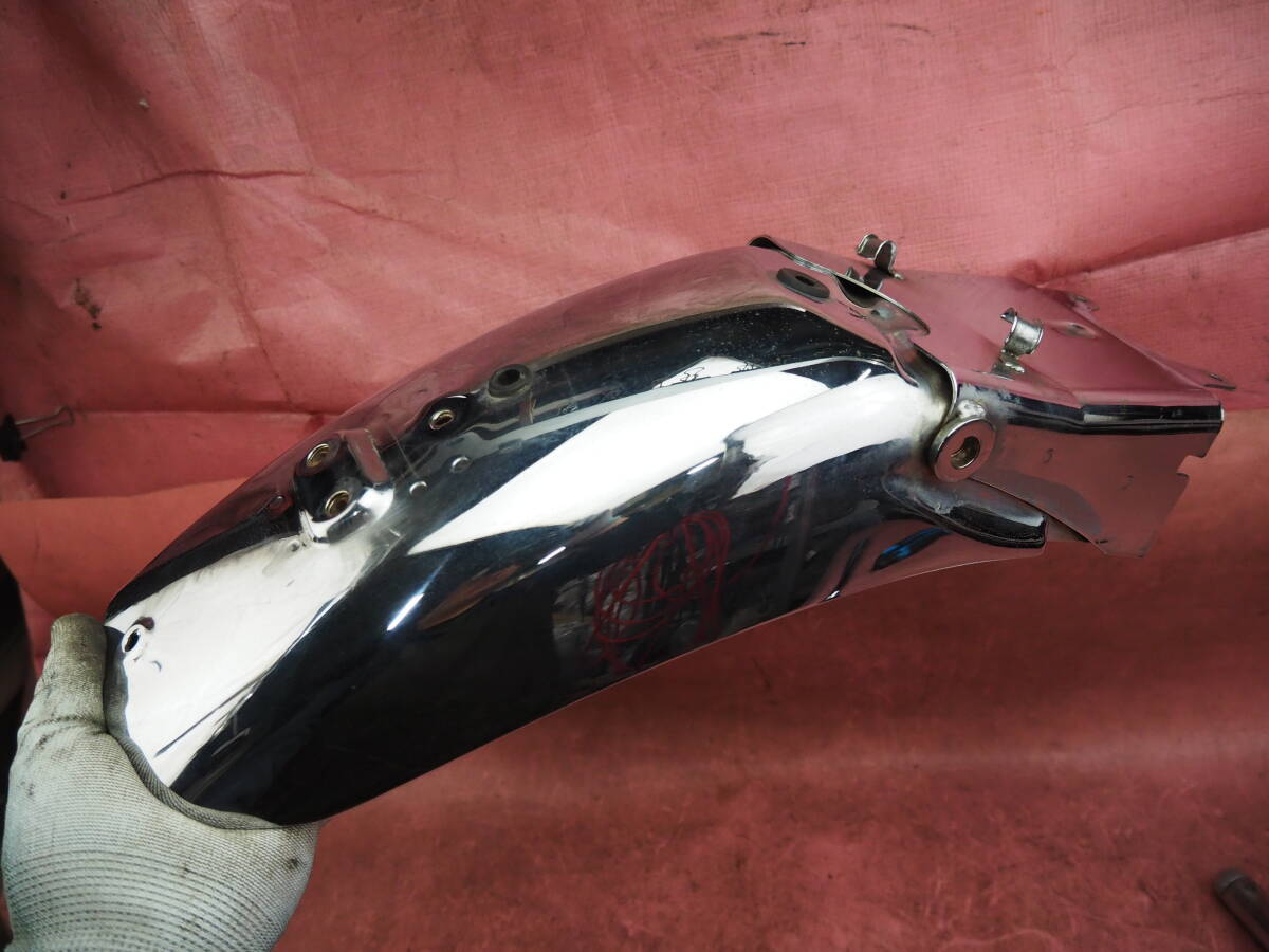(1台分解)　メッキ艶あり !! キレイなノーマル　 GB250 後期　純正　リアフェンダー　泥除け　カバー　MC10 (クラブマン)　　140XAAW8_画像5
