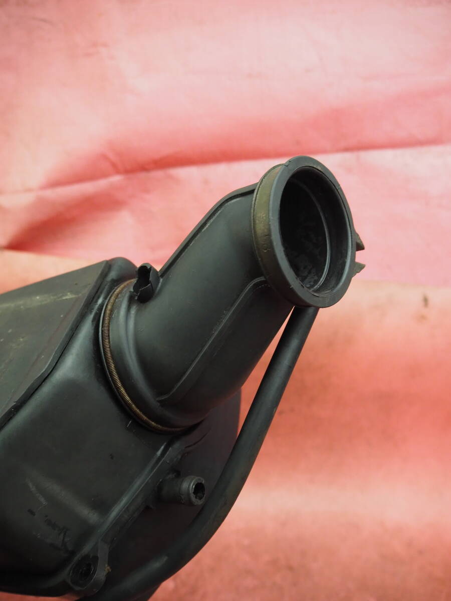 (1台分解)　きれい !!　 グラストラッカー BIGBOY 純正　エアクリーナーボックス NJ47A 100XAAX20_画像5