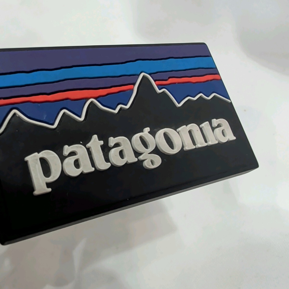 ［送料420円］希少 patagonia パタゴニア ラバー キーホルダー ロゴ キーリング アウトドア_画像2